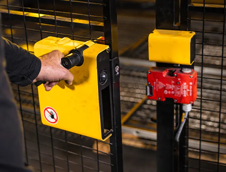 When do we need to use a door with safety switch instead of a removable panel? When do we need to use a door with safety switch instead of a removable panel?