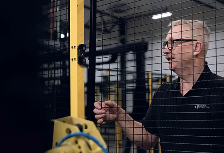 モジュラー式の効率的な安全柵X-Guard  モジュラー式の効率的な安全柵X-Guard